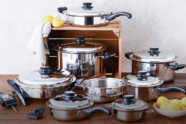 Saladmaster non-toxic professional set cookware— safe, chemical-free, and ideal for healthy, PFAs-free cooking.